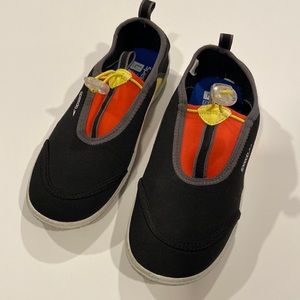 Speedo Junior Surf Walker Water Shoes - Black Orange size Junior Large (4-5)